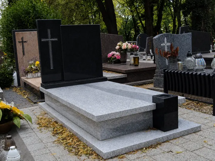 Realizacja zakładu kamieniarskiego